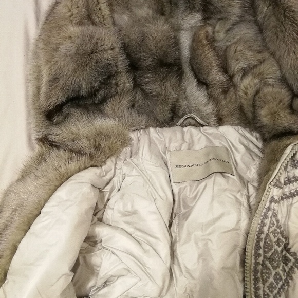 Ermanno Scervino Silver Puffer Coat FurTrimmed Med - Picture 4 of 8